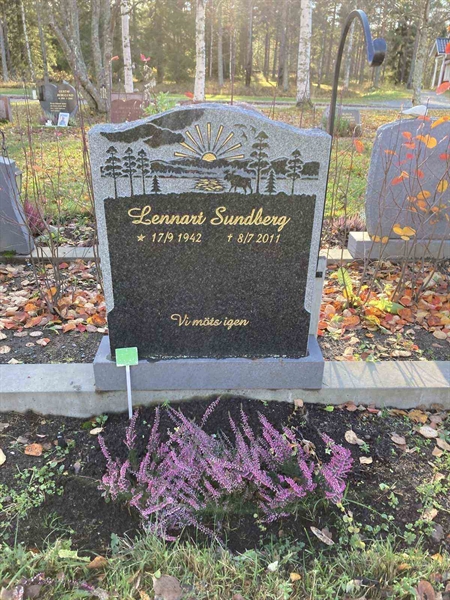Grave number: 3  2440