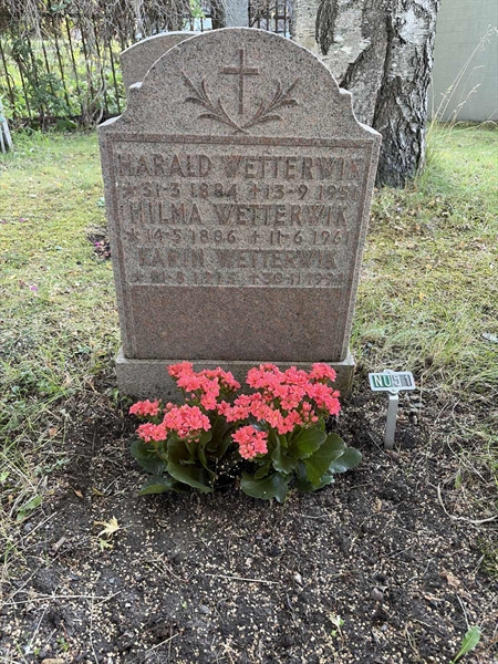 Grave number: 1 NU    51