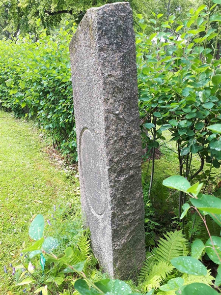 Gravnummer: GK F 5   402