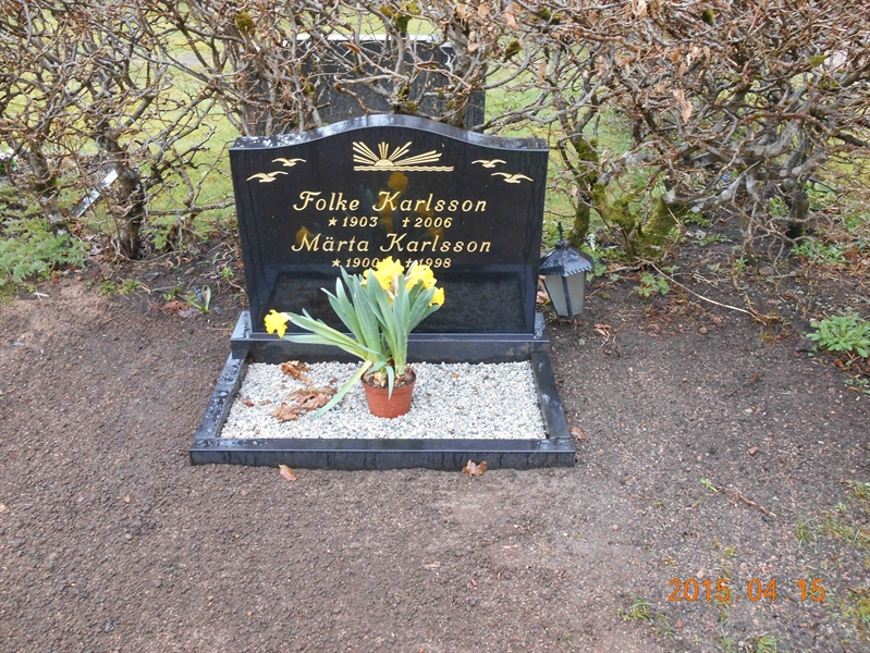 Grave number: Vitt VC4V     1, 2