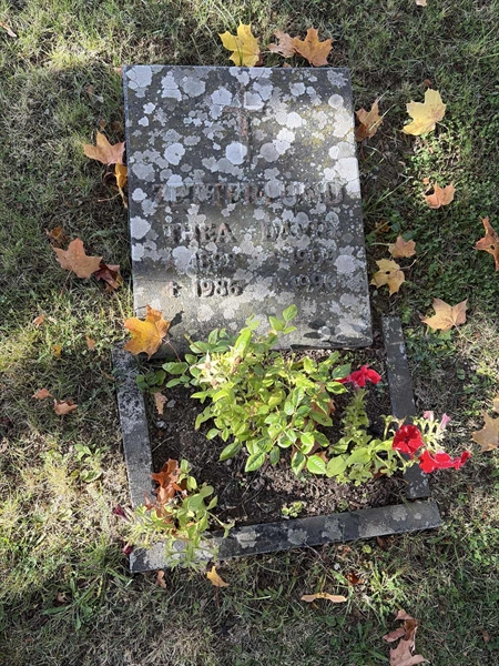 Grave number: H 1    91