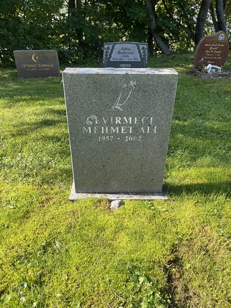 Grave number: 2 06    14