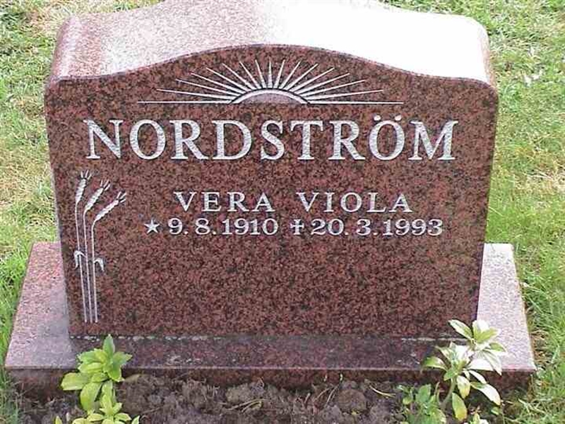 Hautatunnus: 1 GC 13    148