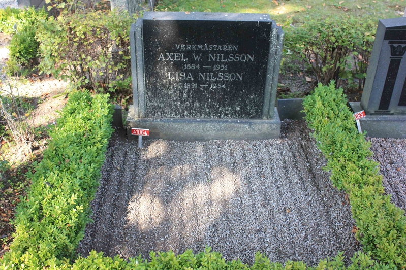 Grave number: Ö U04    16