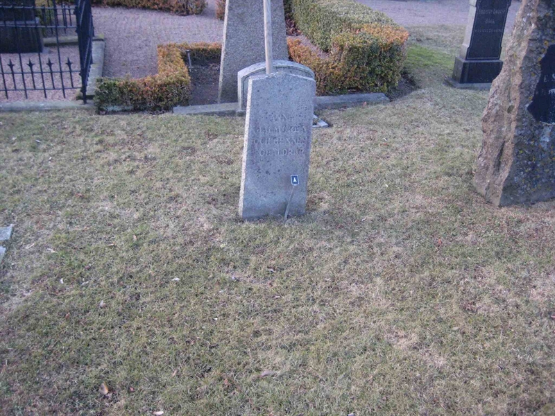 Grave number: BK KV4    31