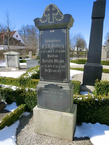 Grave number: SÅ 010:03