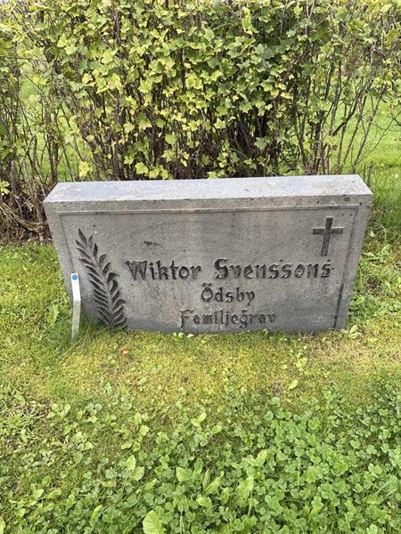Grave number: 4 M MD   108-109