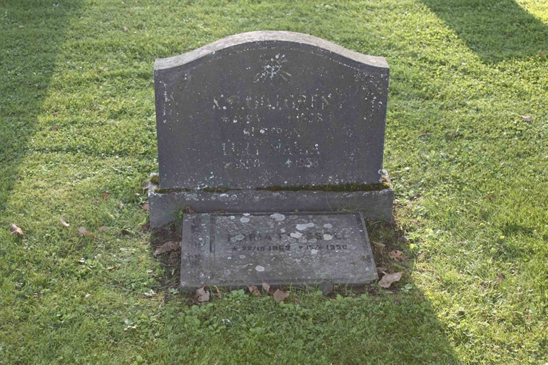 Grave number: 1 K E   21