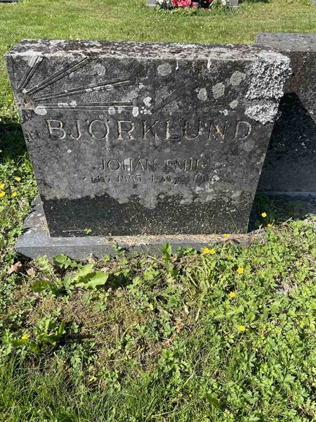 Hautatunnus: N 5 2   214