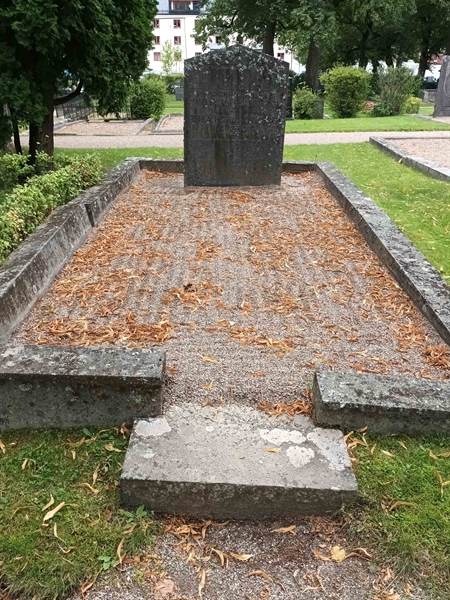 Grave number: SÖ 06   226