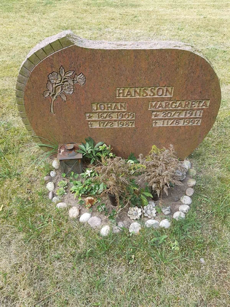 Grave number: VO C   175, 176