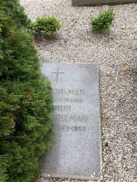 Grave number: UK 3   60A-H