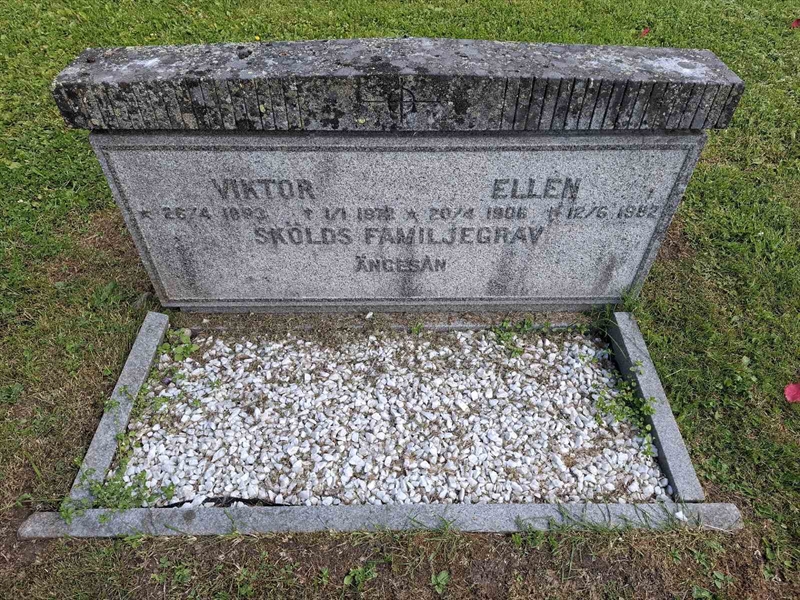 Grave number: 001 2   788
