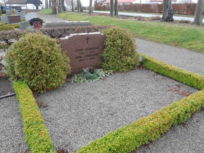 Grave number: ÖTN NVK2    26A, 26B