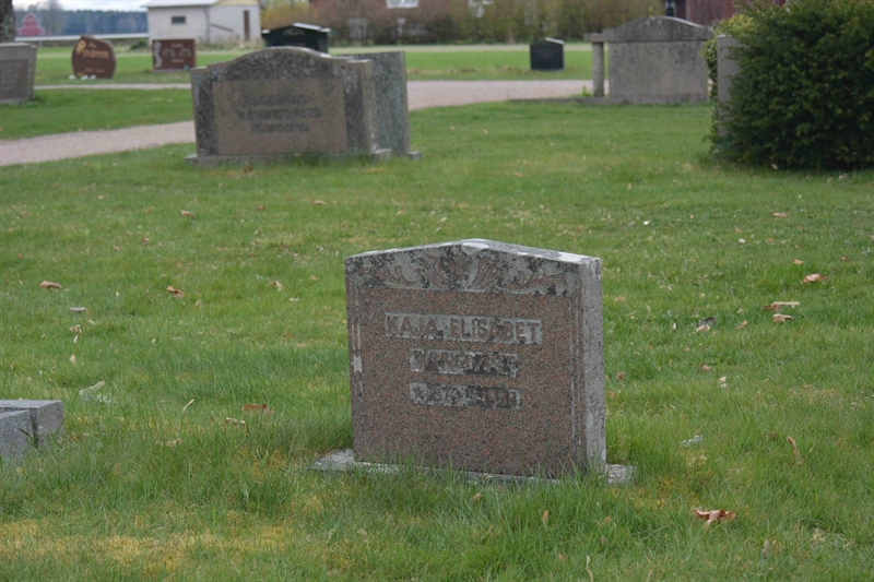 Grave number: B2 4   185B