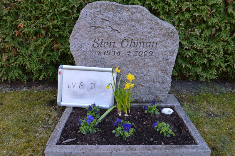 Grave number: LV G    11