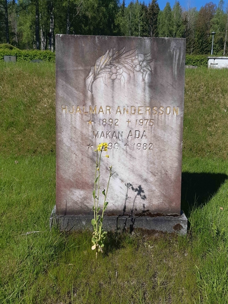 Grave number: KA 09    15-16