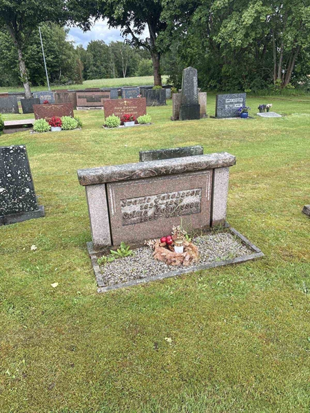 Grave number: SKF D    23, 24