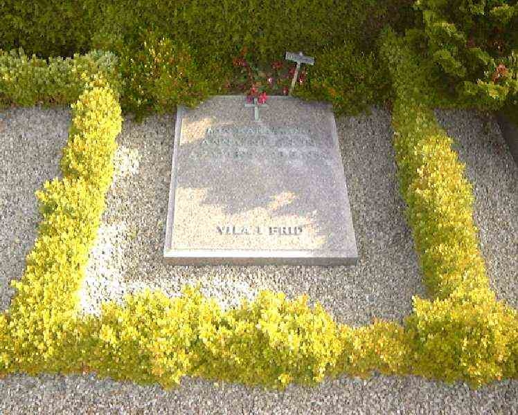 Grave number: NK Urn p    34