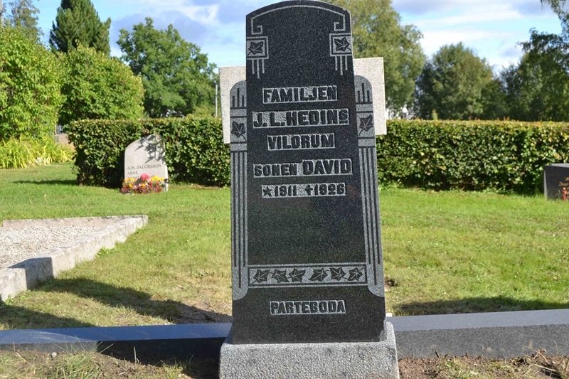 Grave number: 1 C   460