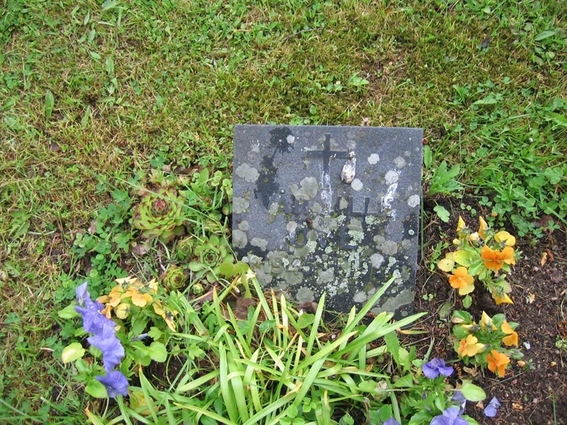 Grave number: A NB   33