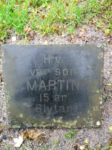 Grave number: 1 D    73b
