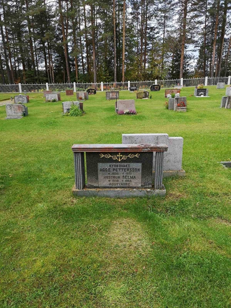 Grave number: VLM 11    16:1-2