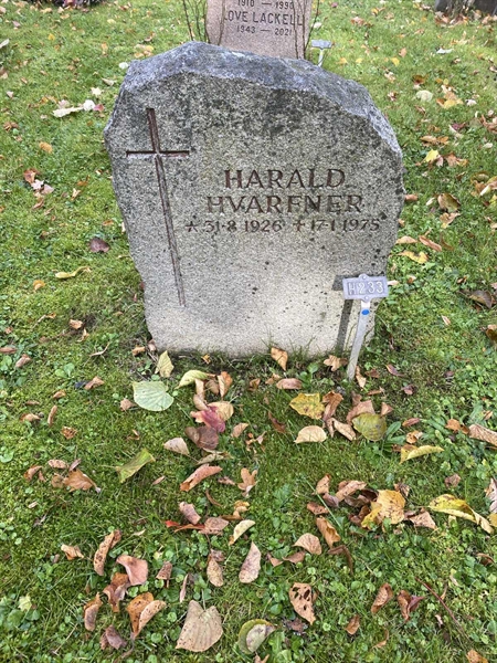 Grave number: 1 H   233