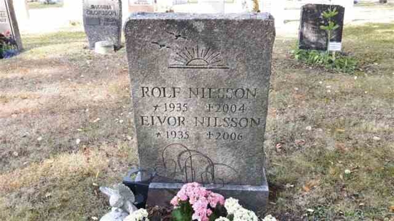 Grave number: 1 1  1057