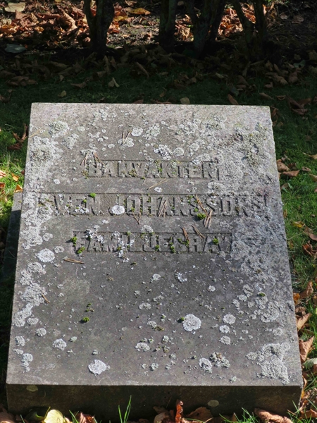 Grave number: HÖB GL.R    56
