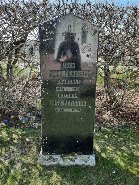 Grave number: VN E   118-123