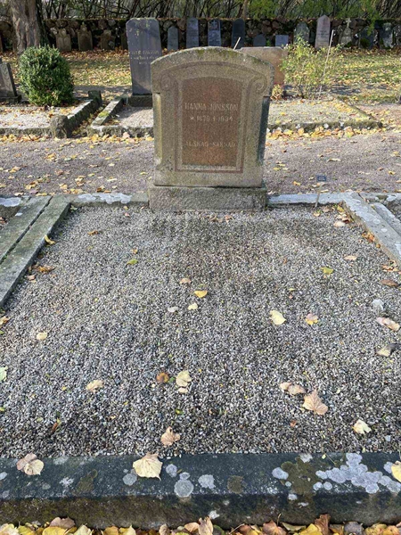 Grave number: VV 5    49, 50