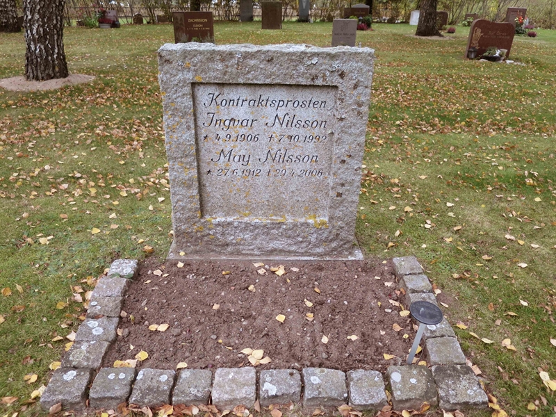 Grave number: HNB I    47