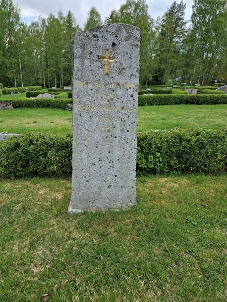 Gravnummer: 502 10 996-999