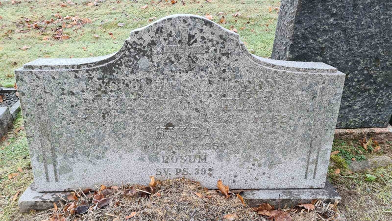 Grave number: M G 14 100-102