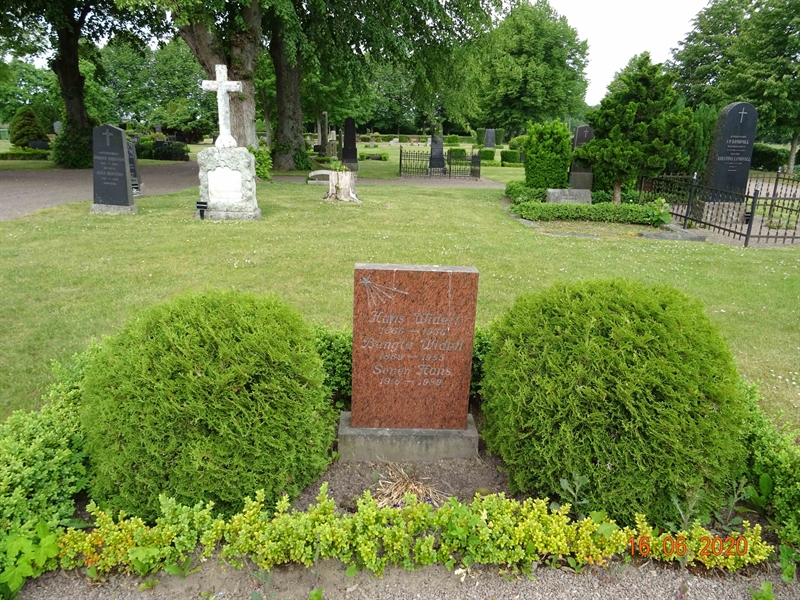 Grave number: NK 2 DC    21, 22