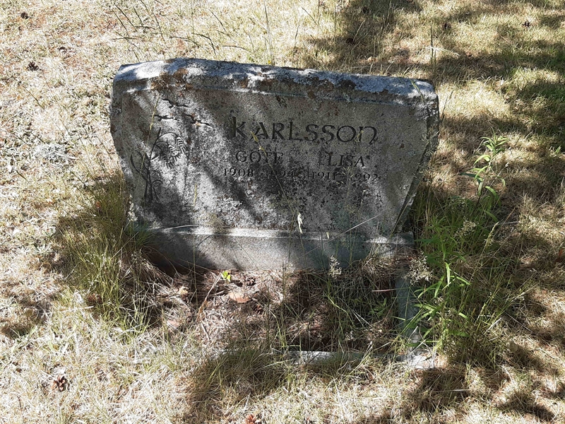 Grave number: VI 05   854