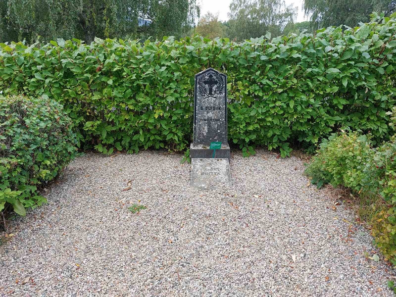 Grave number: K C     1