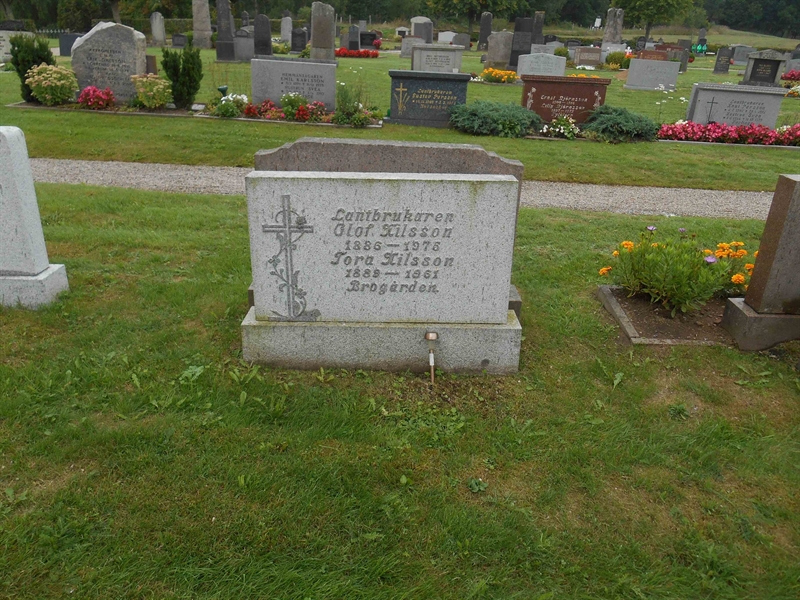 Grave number: VM D    65, 66