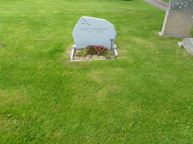 Grave number: ROG B  401, 402, 403