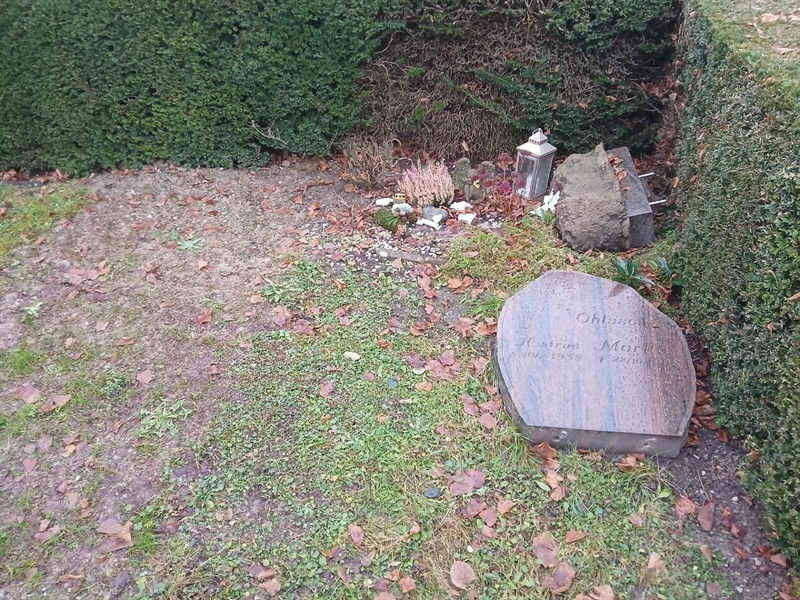 Grave number: FE E    89, 90