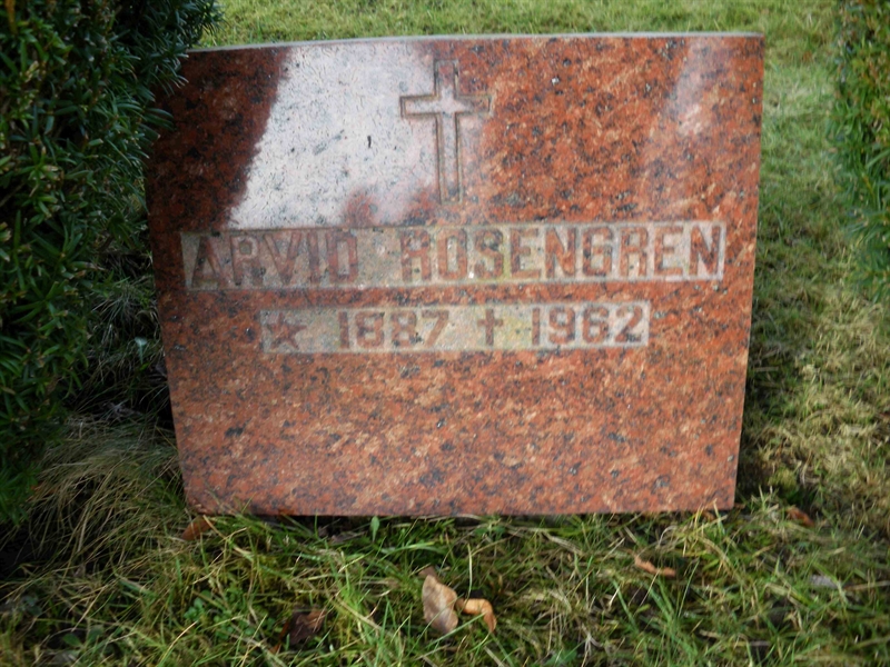 Grave number: HÖB NA05    62