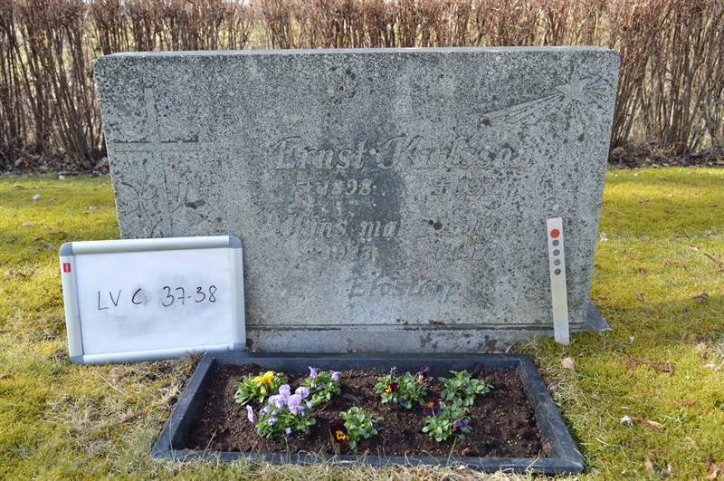 Grave number: LV C    37, 38
