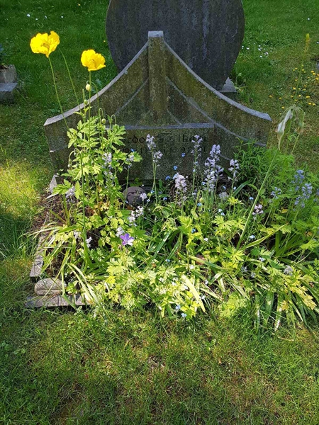 Grave number: 01 14214