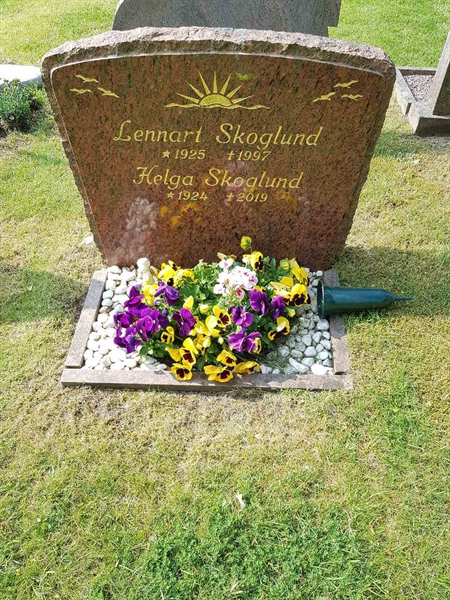 Grave number: 01  4072