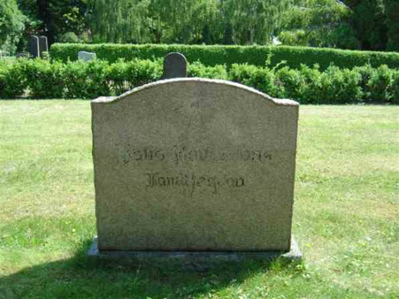 Grave number: FLÄ A     4a,    4b,    4c