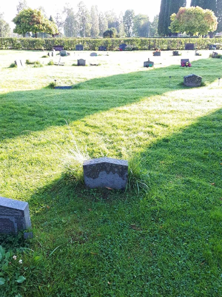 Grave number: NK A A   385