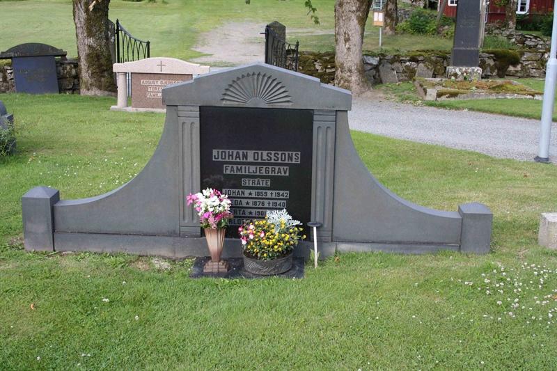 Grave number: Fk 04    25, 26, 27