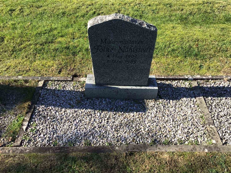 Grave number: 20 P   146