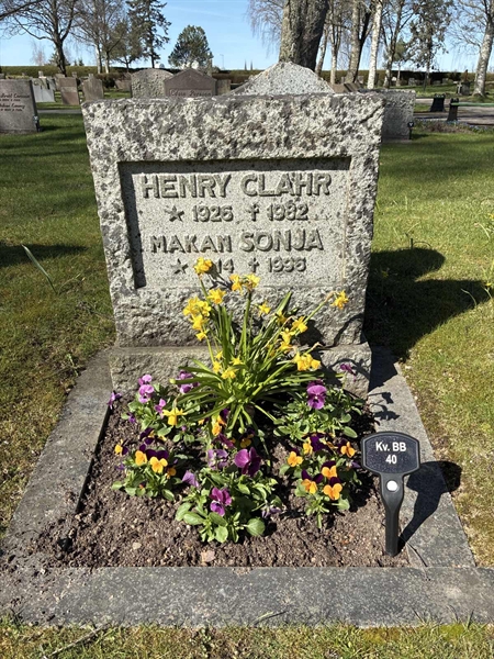 Gravnummer: 22 BB    40